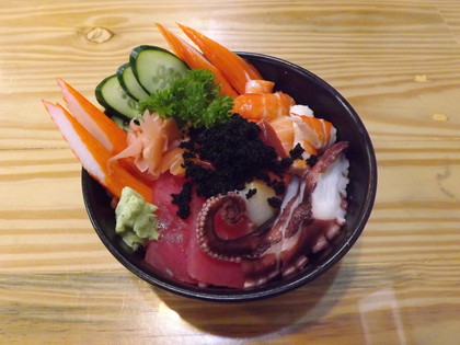 海鮮丼